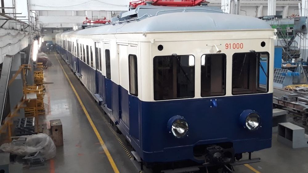 W latach 30. pociąg E-91 kursował