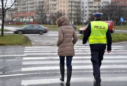 Rowerzysta zaatakował pieszego. Mężczyzna walczy o życie w szpitalu