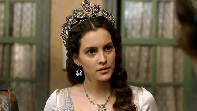Wspaniałe stulecie: Sułtanka Kösem - Murat I