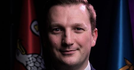 Nieudzielenie wotum zaufania przez Radę nieważne