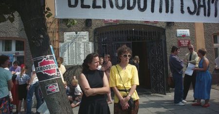Bezrobocie w latach 90. – to był prawdziwy szok