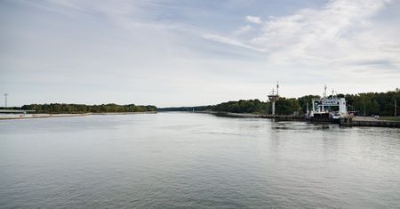 Ewakuacja w Świnoujściu. Marynarze wydobywali minę