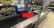 Tajemnicze miejsce na taśmie przy kasie w supermarkecie. Działa inaczej, niż myślałeś