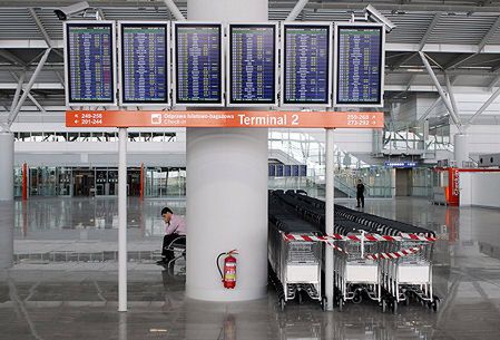 Terminal 2 na Okęciu gotowy do użytku