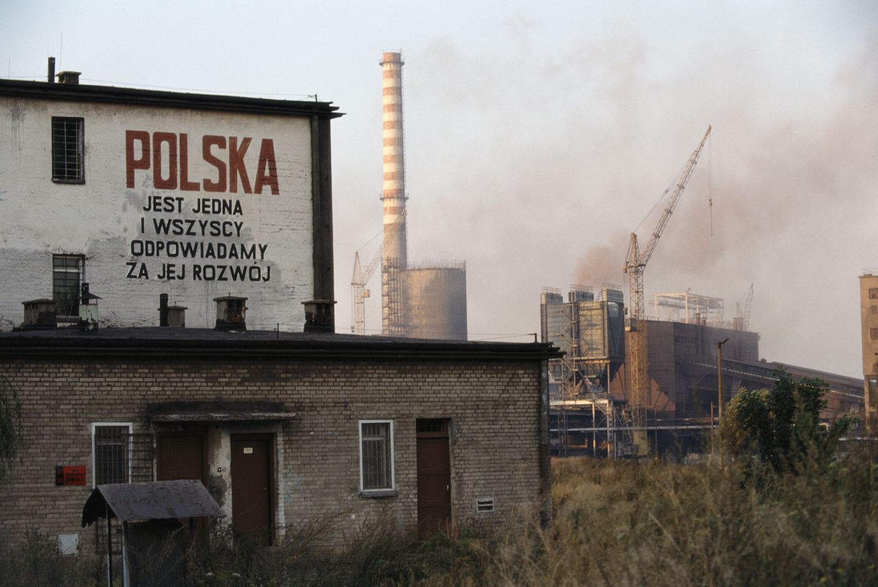 Czternastoletnia zaraziła ośmiu chłopców. Opowiadała o tym tak wulgarnie, że się zbierało na wymioty