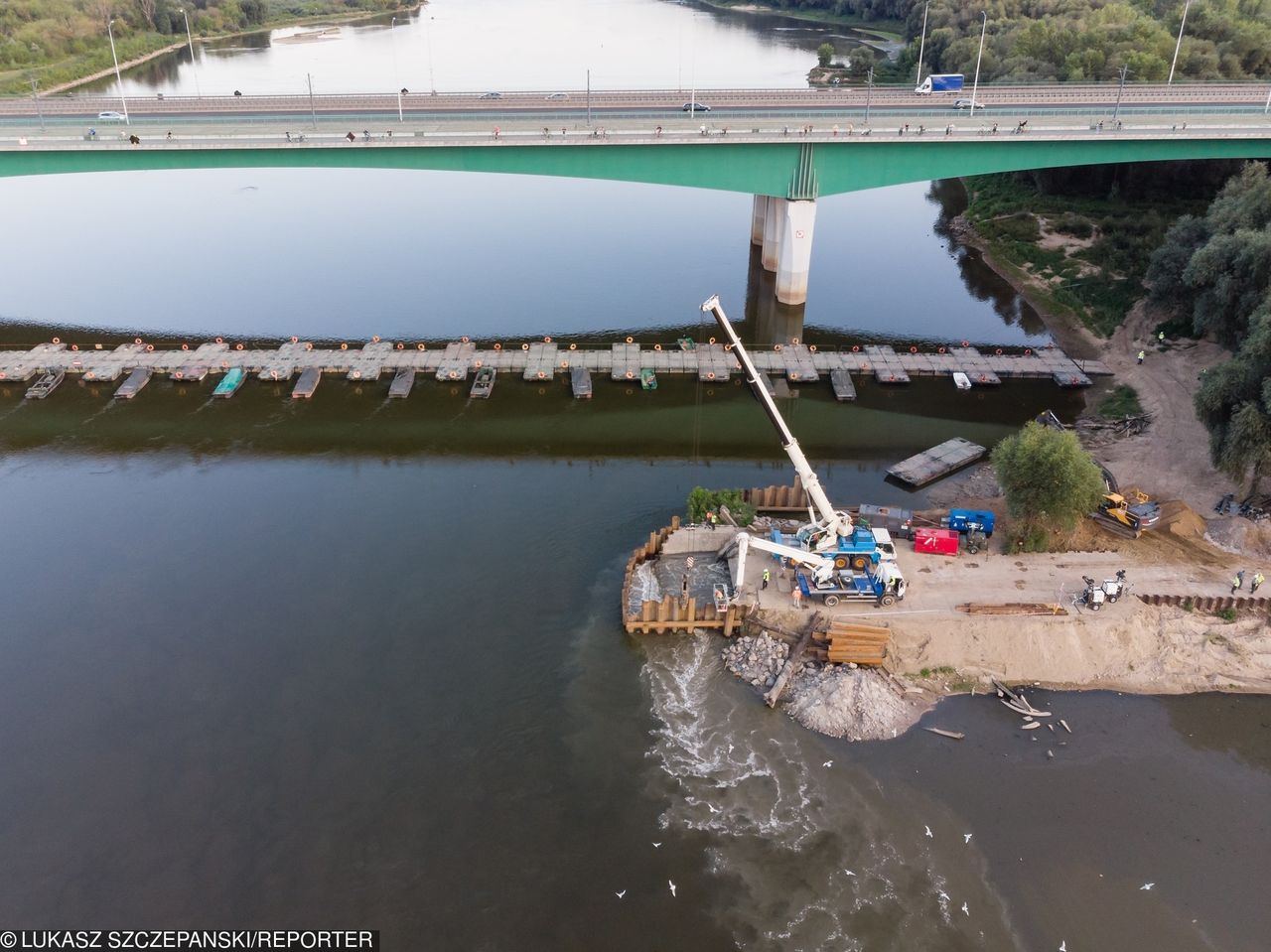 Wisła. Awaria w oczyszczalni "Czajka". Już 2 mln metrów ścieków trafiło do rzeki