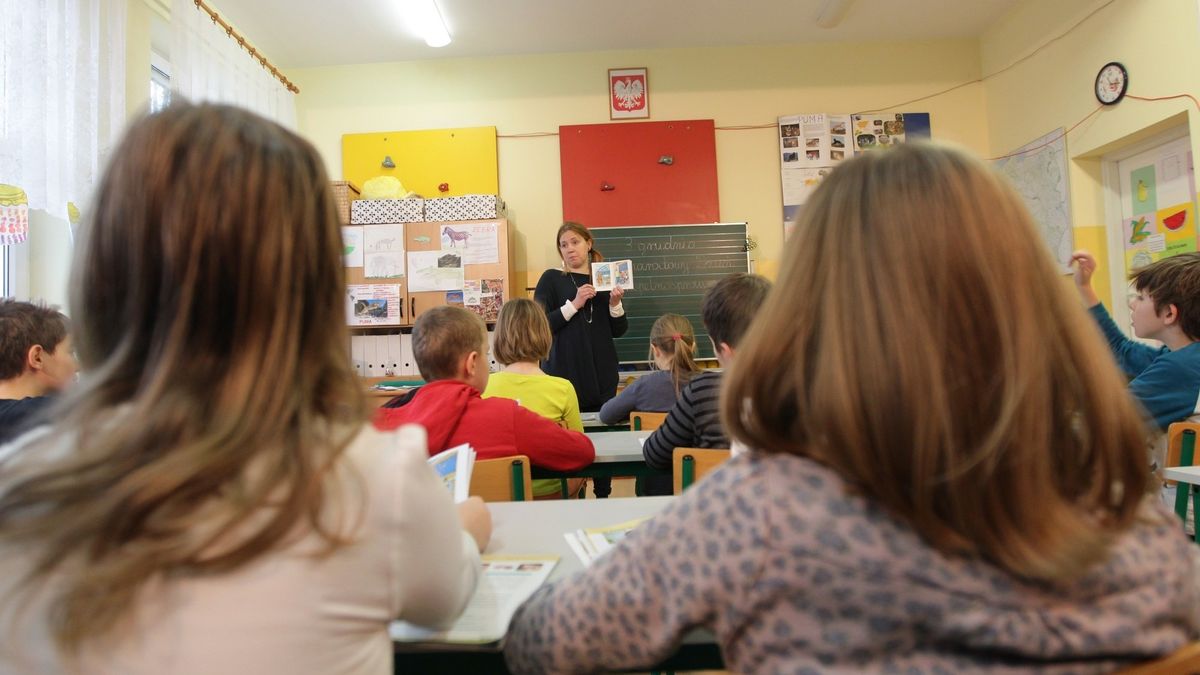 Płaca minimalna w przyszłym roku ma wynieść 2600 zł. 