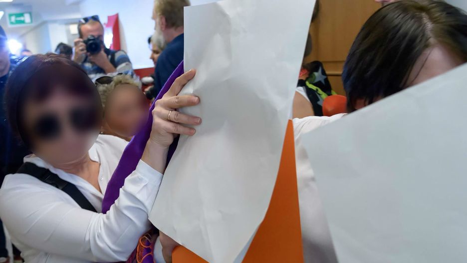 Katarzyna była więziona przez księdza jako 12-latka. Pragnie zachować anonimowość