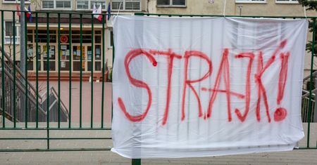Strajk nauczycieli 2019. Łamistrajki wrogami numer jeden. Strajkujący apeluje: powstrzymajmy tę nienawiść
