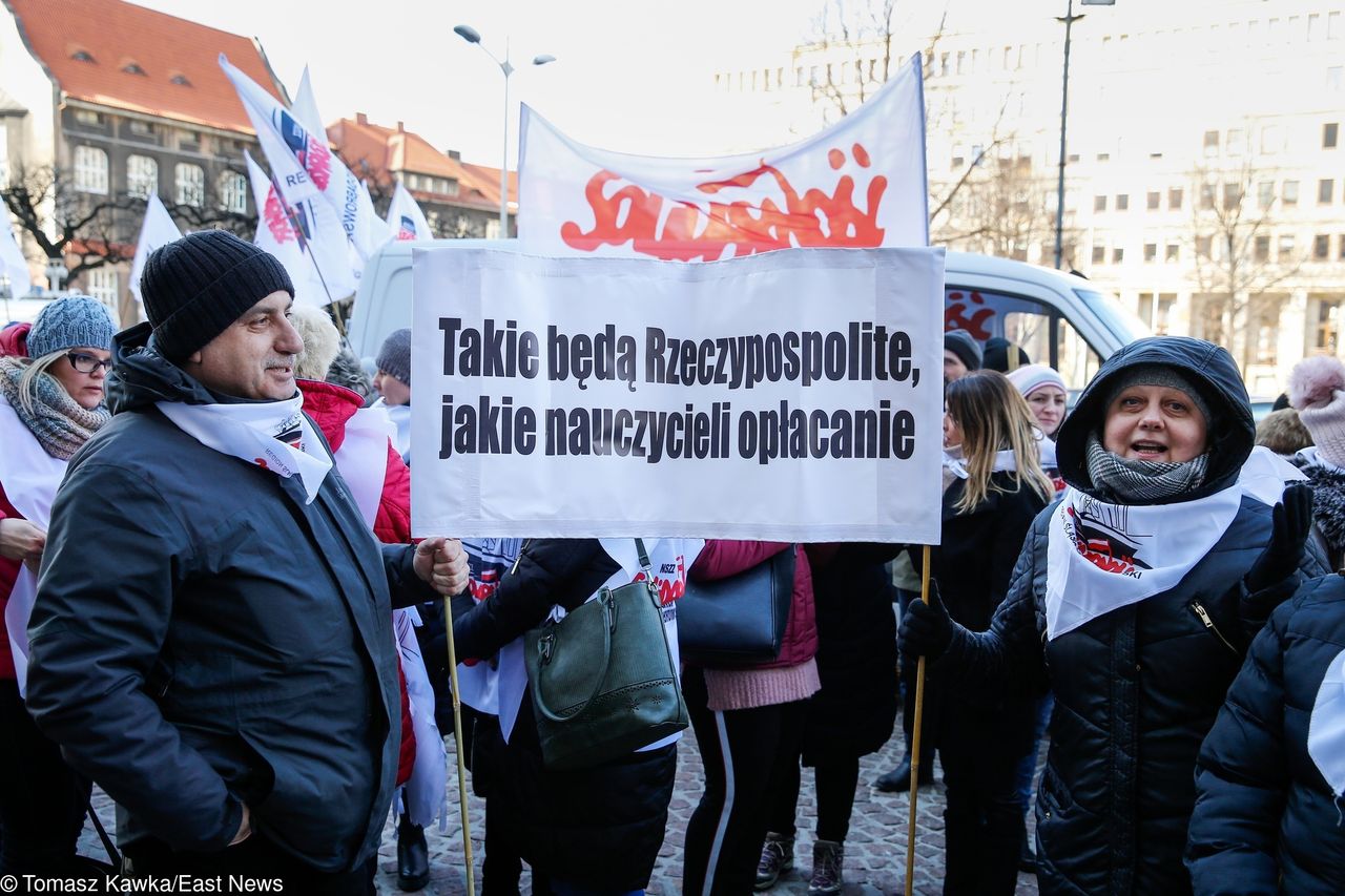 Chcesz być nauczycielką? Znajdź bogatego męża