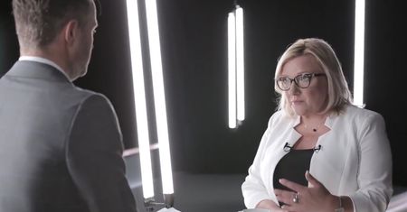 "Gabinet Cieni". Adam Hofman pyta Beatę Kempę o kulisy polityki