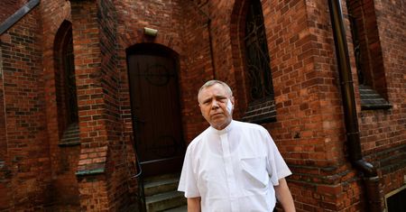 Atak na proboszcza w Szczecinie. Jest akt oskarżenia wobec napastników