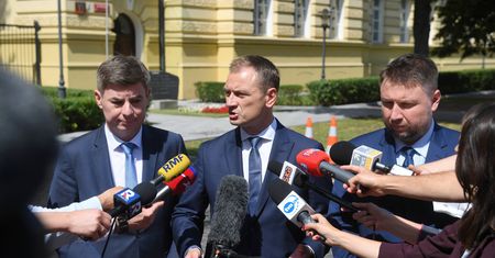 Kolejna kontrola PO ws. lotów Kuchcińskiego. "Zdarzały się podróże niemal co trzeci dzień"