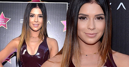Klaudia Halejcio na Gali Gwiazd 2017 w identycznej stylizacji jak Kardashianka rok temu! Porównajcie