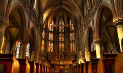 Bloki dla uchodźców w miejsce kościoła? Kościół zaprzecza tym informacjom