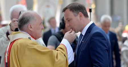 Dariusz Bruncz: Kościół twardym elektoratem