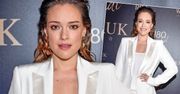 Alicja Bachleda-Curuś błyszczy w białym garniturze na polskich salonach. Podobne znaleźliśmy w Zarze