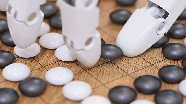 Sztuczna inteligencja wymusza zmiany w prawie