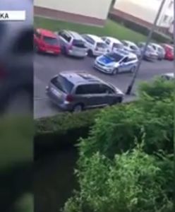 Policjanci wypisują mandaty, a chwilę później sami łamią przepisy