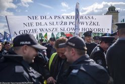 Manifestacja służb mundurowych w Warszawie: mam nadzieję, że prezydent przyjmie nas tak, jak siatkarzy