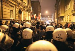 Narodowcy i antyfaszyści w centrum Poznania. "Winnicki, ty Kulsonie!" vs. "Wolność, wiara, nacjonalizm"