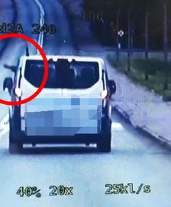 Kierowca myślał, że nikt go nie widzi. Zapłacił 200 zł