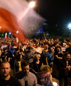 Manifestacja przed Sejmem zakończona. Przenosi się przed Sąd Najwyższy