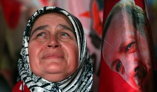 Prezydent Erdogan wygrał wybory w Turcji. Przydomek "Sułtana" nie jest przesadzony