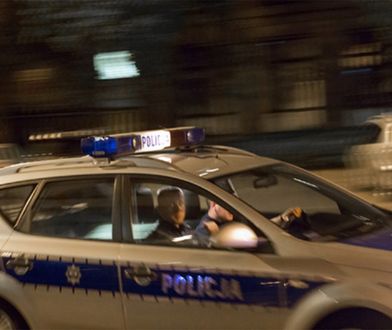 Rzucili się na 75-latka i go pobili. Żeby... ukraść mu 12 zł