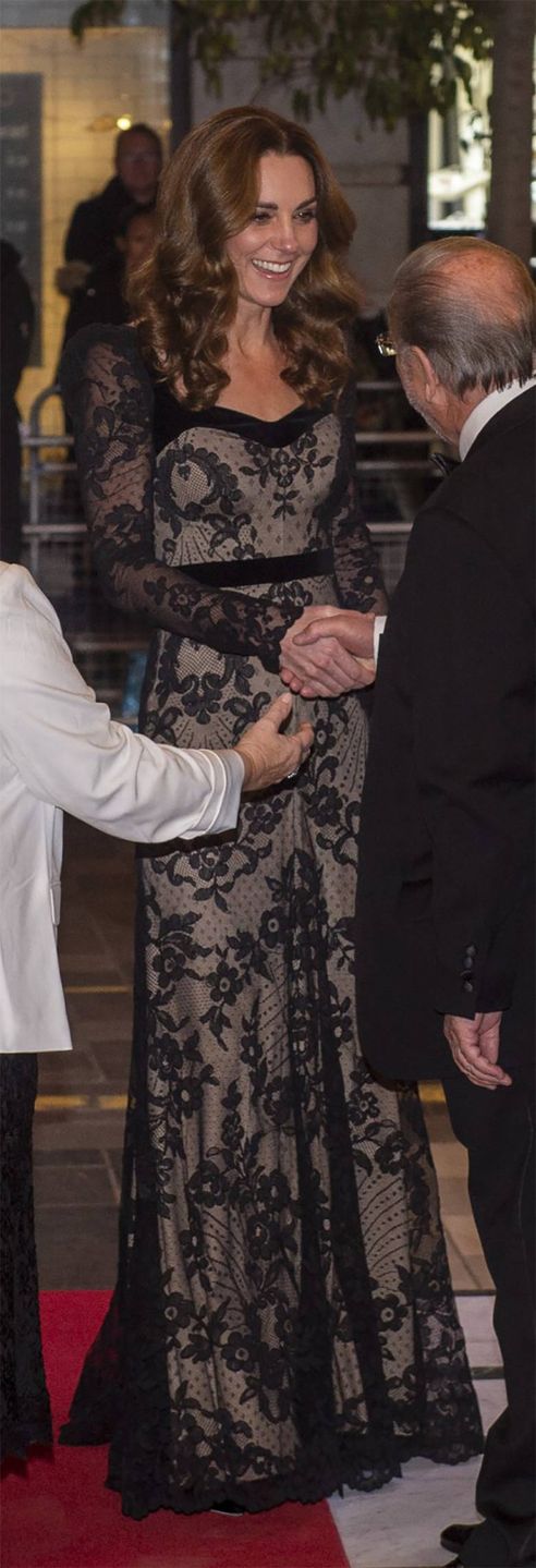 Księżna Kate -  kreacja, Royal Variety Perfromance 2019