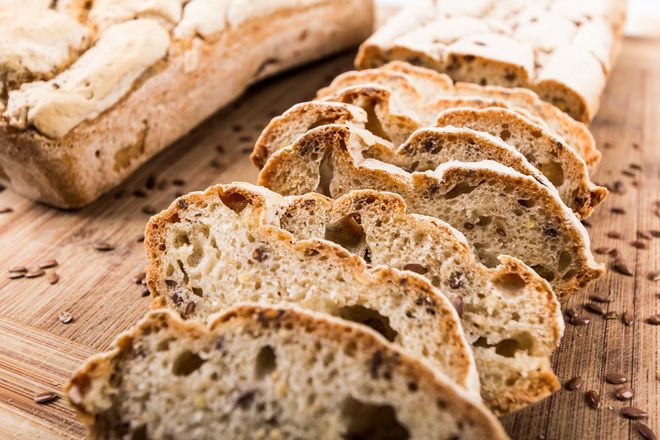Gluten to obowiązkowy składnik pieczywa. Niestety, chorzy na celiakię nie mogą spożywać tego składnika