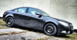 Nowe nieoznakowane radiowozy wyjeżdżają na drogi