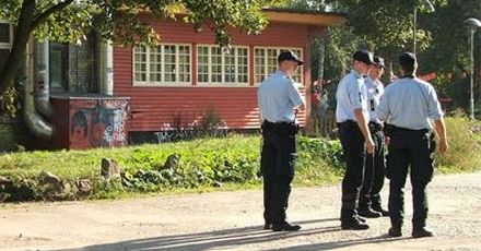 Mundurowi będą służyć 25 lat