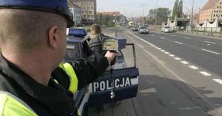 Trzej policjanci zawieszeni za alkohol