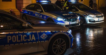 Ełk. 11-latek prowadził auto. Obok siedział ojciec z zakazem kierowania