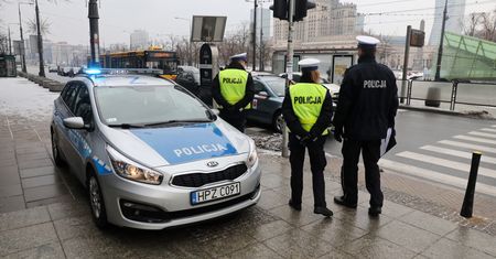 Afera szpiegowska policji niestraszna. Przetarg skrojony pod chiński sprzęt
