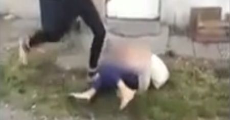 13-latka brutalnie pobiła 40-letnią kobietę