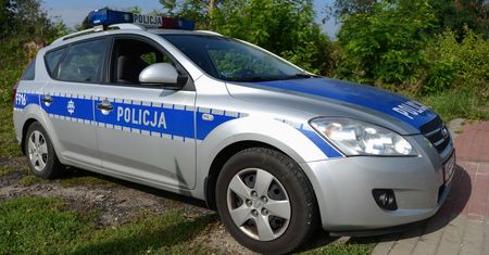 Złodzieje przejechali kobietę samochodem. Wyszli na wolność, bo poręczył za nich ważny Rom