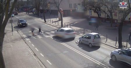 85-letni kierowca uderzył w tył samochodu. Nigdy nie miał prawa jazdy
