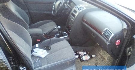 Pijany kierowca zabłądził. O drogę zapytał policjanta po służbie
