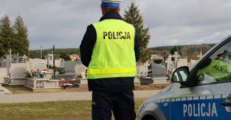 1 listopada na dolnośląskich drogach. Czy dzień Wszystkich Świętych minął pod znakiem bezpieczeństwa? Sprawdź jak wyglądała sytuacja na trasach