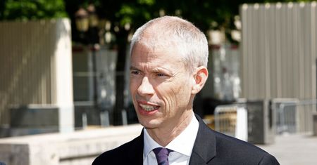 Francja. Minister kultury zakażony koronawirusem