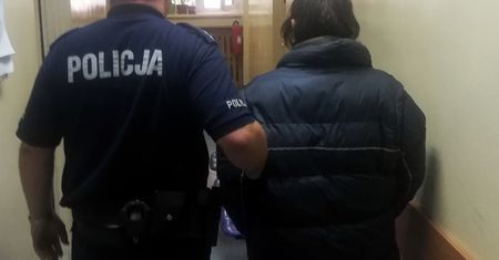 Okradł zmarłą sąsiadkę w czasie jej pogrzebu. Był zły, bo nie zaproszono go na stypę