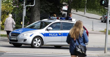 Leszno. Kierowca porsche pobił, a potem próbował przejechać kobietę
