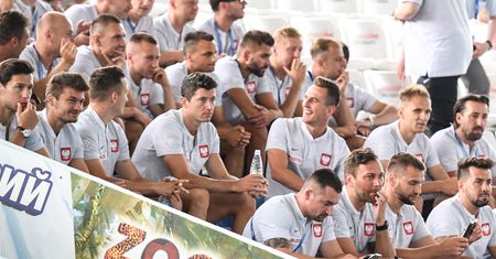 Zbojkotujmy produkty reklamowane przez piłkarzy! Internauci chcą się odegrać za klęskę na mundialu