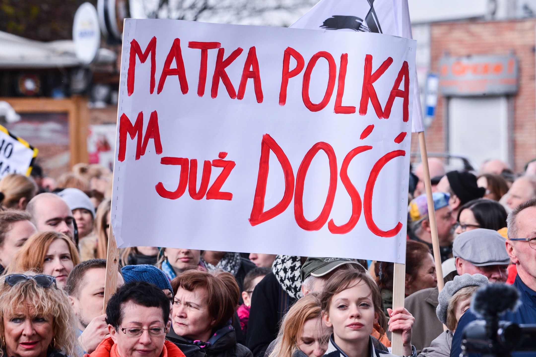 Zdaniem ekspertów przymus donoszenia ciąży w każdych okolicznościach jest nienaruszeniem praw człowieka