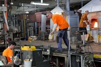 PMI dla przemysłu. Lepsze nastroje menedżerów w nowym roku