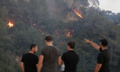 Ewakuacja ok. 10 tys. osób we Francji. Wybuchają nowe pożary