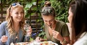 Bekanie - naturalna sprawa. Jak uniknąć towarzyskiej gafy