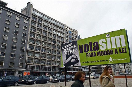 Portugalczycy zadecydują, czy zalegalizować aborcję